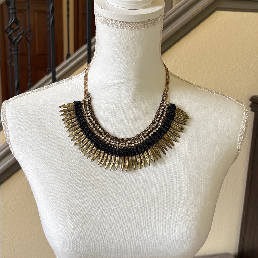 Lulus Wings of Love Gold Feather Necklace